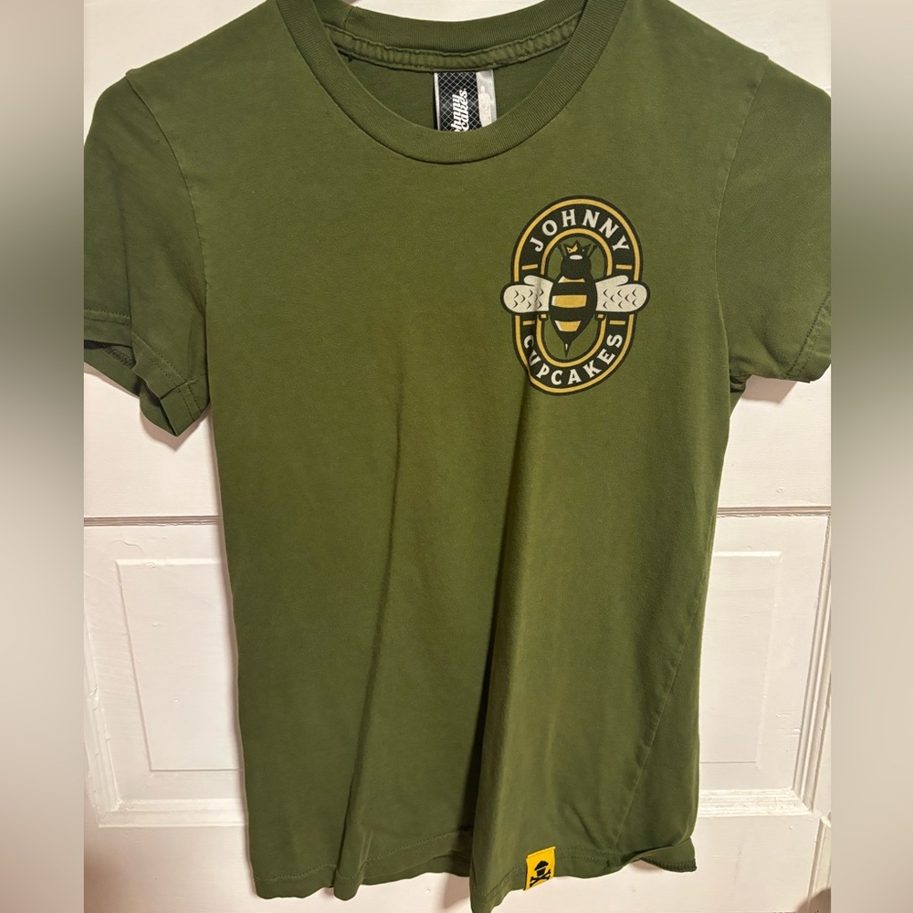 RARE Johnny Cupcakes Bumble Bee Tee - Women's Small